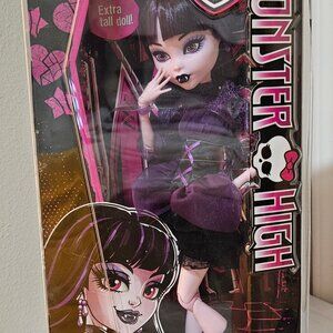 Monster High Frightfully Tall Elissabat 17'' New In Box NIB Mattel doll